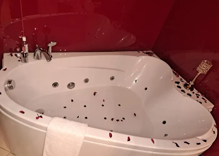 Queen Delux Апартаменты Ниш